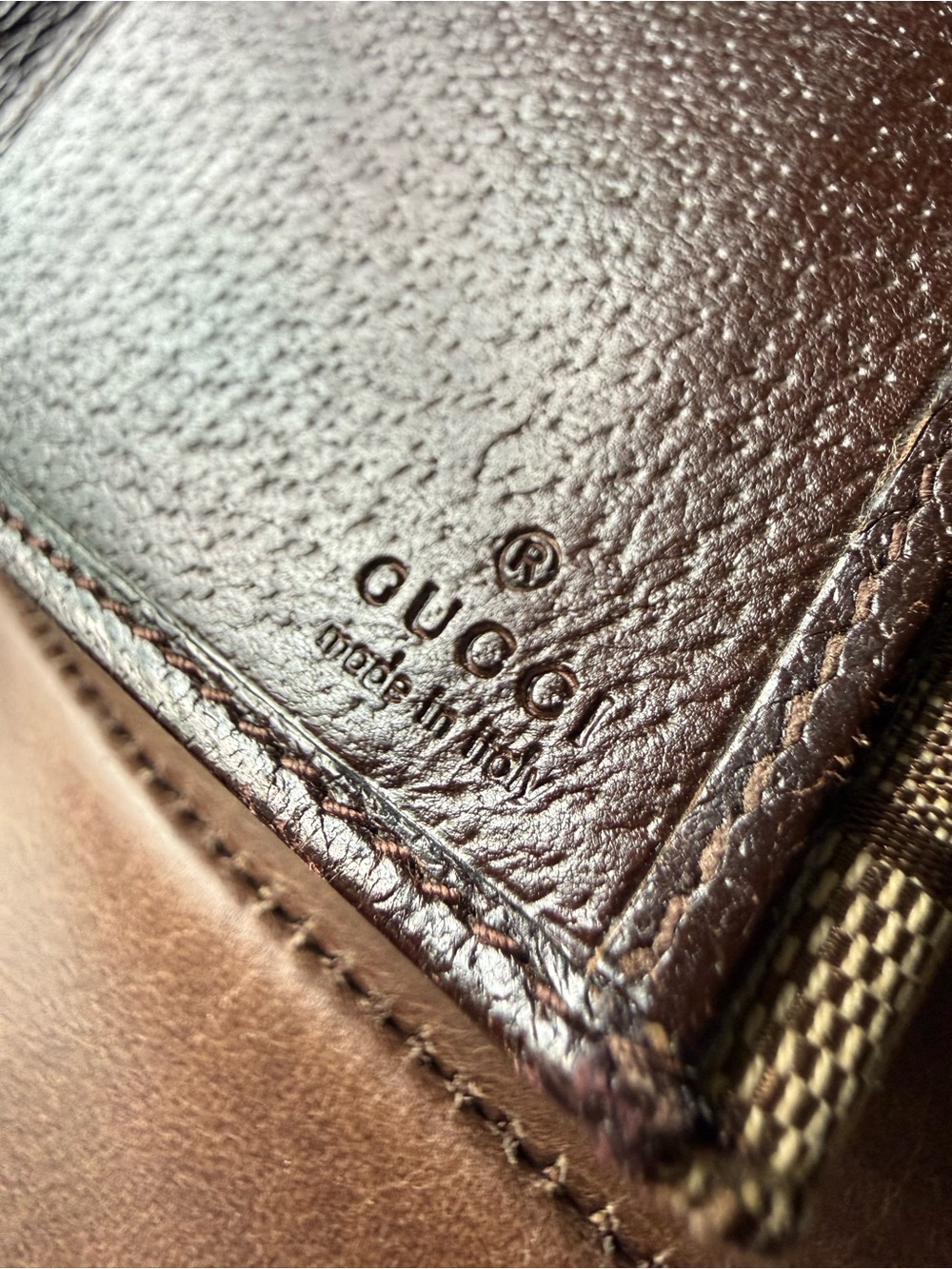 Authentic Gucci Beige and Brown GG Canvas Snap Wallet - Picture 2 of 9